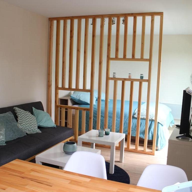 Charmant studio proche Port et Centre Ville - One-Bedroom Apartment - 1