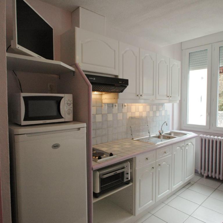 Appart Le Chili- Quartier thermal- Parc remarquable - Studio (2 Adultes) - 12