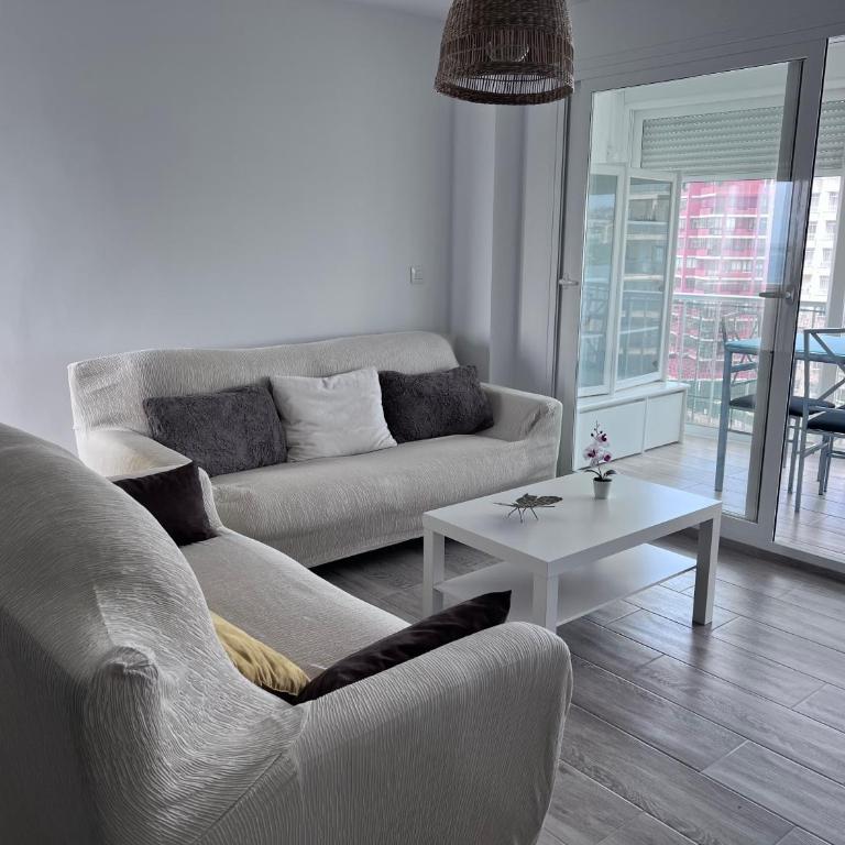 Apartamento Bermudas - Three-Bedroom Apartment - 4
