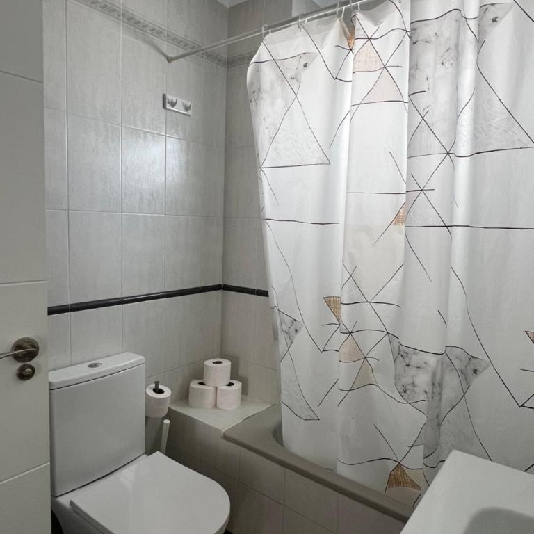 Apartamento Bermudas - Three-Bedroom Apartment - 17