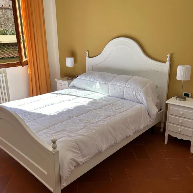 Borgo San Jacopo 8 - Appartamento con 2 Camere da Letto - 1