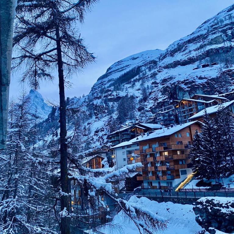 Cosy Modern Apartment with balcony and Matterhorn View - Apartment mit 1 Schlafzimmer - 10