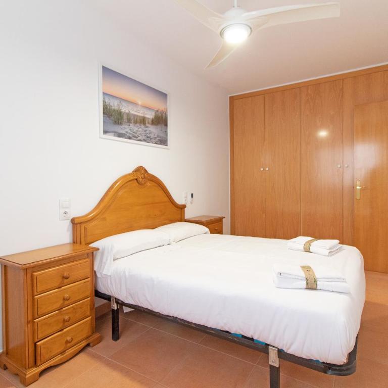 Global Vacacional, Planta Baja con Piscina en Canet de Berenguer - Apartment - Ground Floor - 12