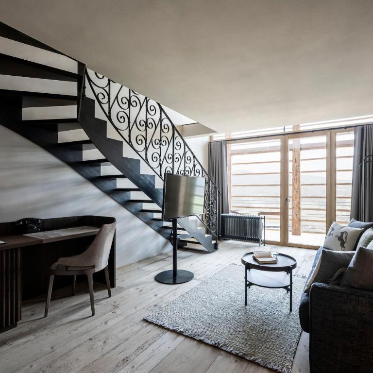Hotel Ansitz Steinbock - Suite con Balcone - 1