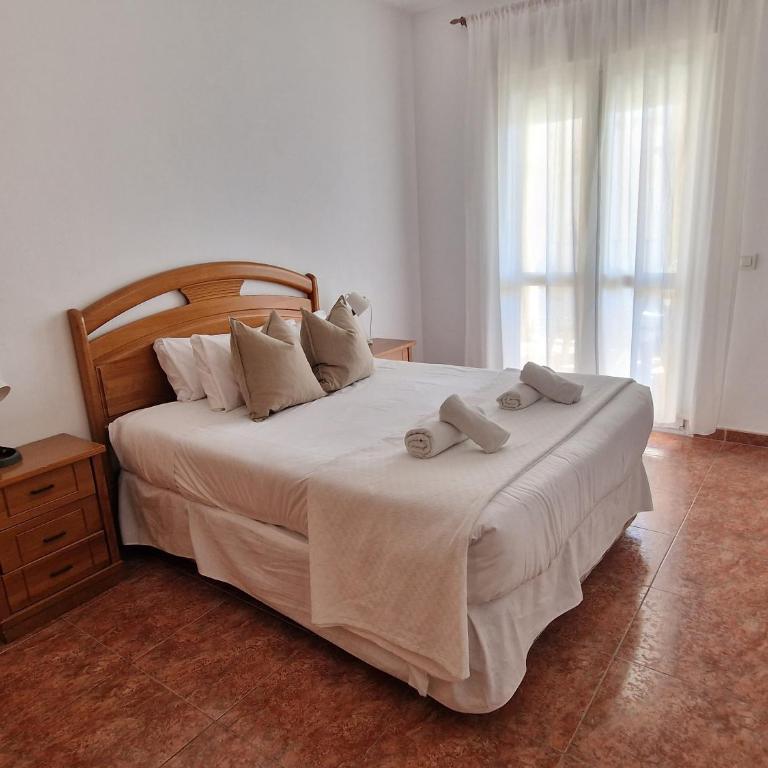 Apartamentos Latin - Apartamento de 2 dormitorios con terraza - 6