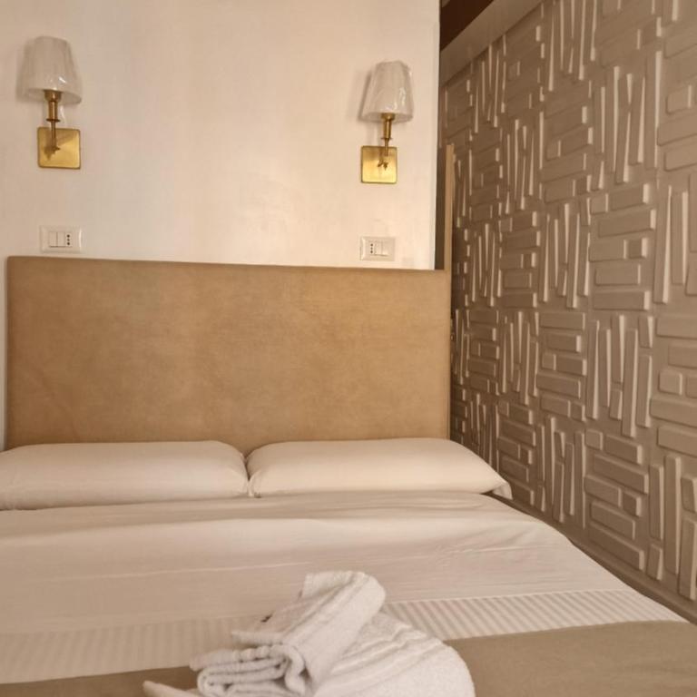 Living - Single Room - 3