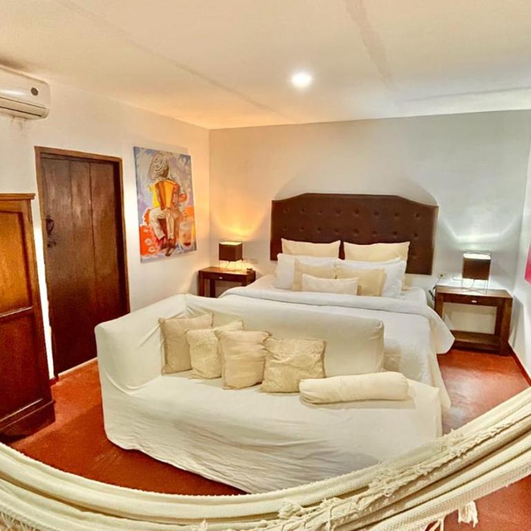 Hotel Boutique Casa de Los Santos Reyes Valledupar - Habitación Deluxe con cama extragrande - 10