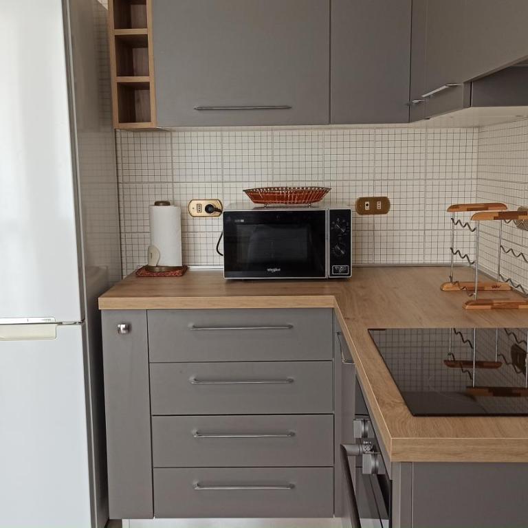 Host Riviera - Appartamento con 3 Camere da Letto - 4