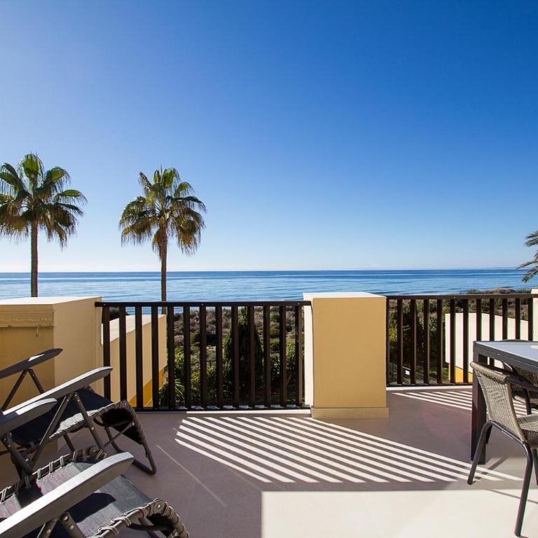 Beach front Studio in Elviria - Apartment - 1