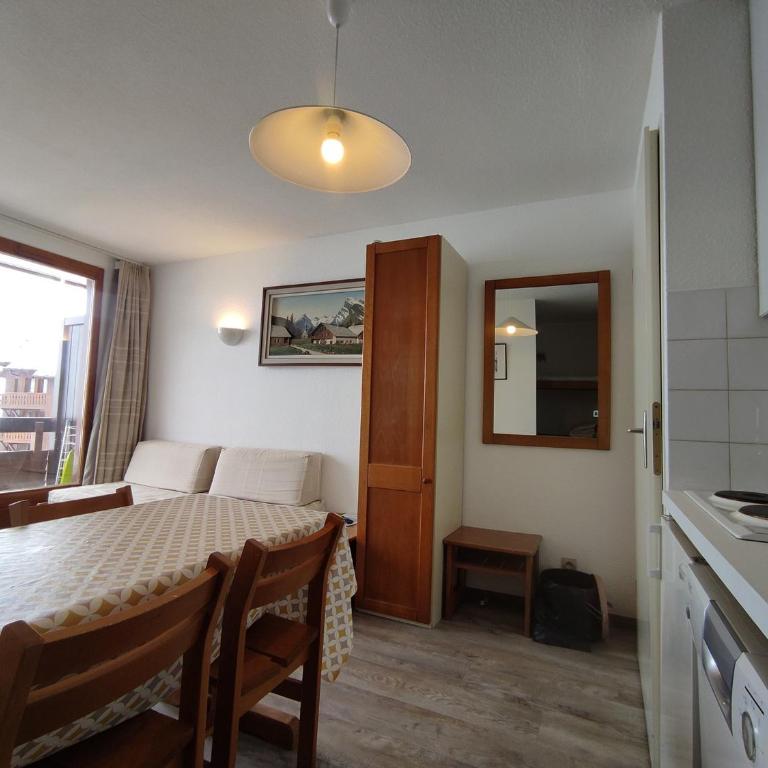 Studio 4 pers Plagne Soleil, balcon, proche pistes - Apartment mit 1 Schlafzimmer - 6