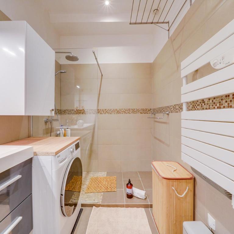 Le Précieux - Appt Place de la Victoire - Two-Bedroom Apartment - 12