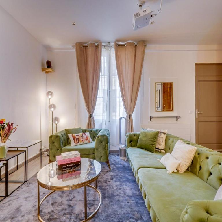 Le Précieux - Appt Place de la Victoire - Two-Bedroom Apartment - 9