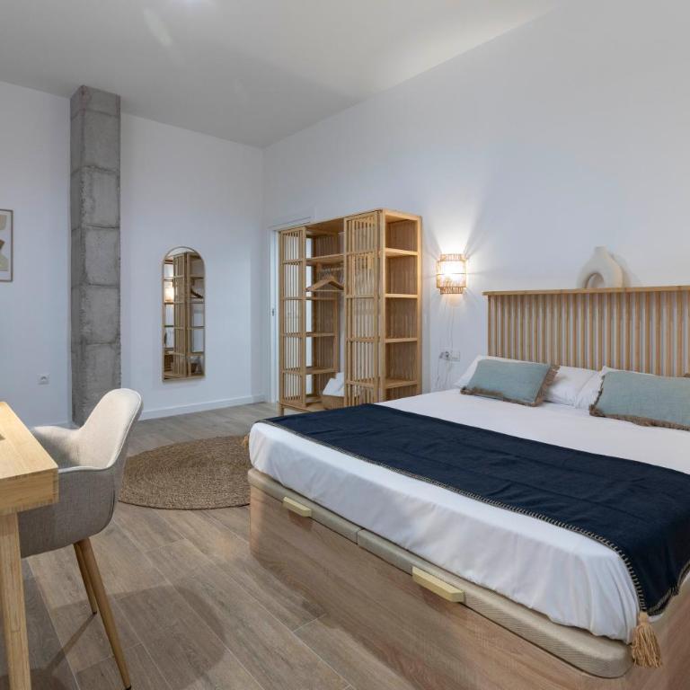 Travel Habitat Mediterranean Suites - Family Studio - 3