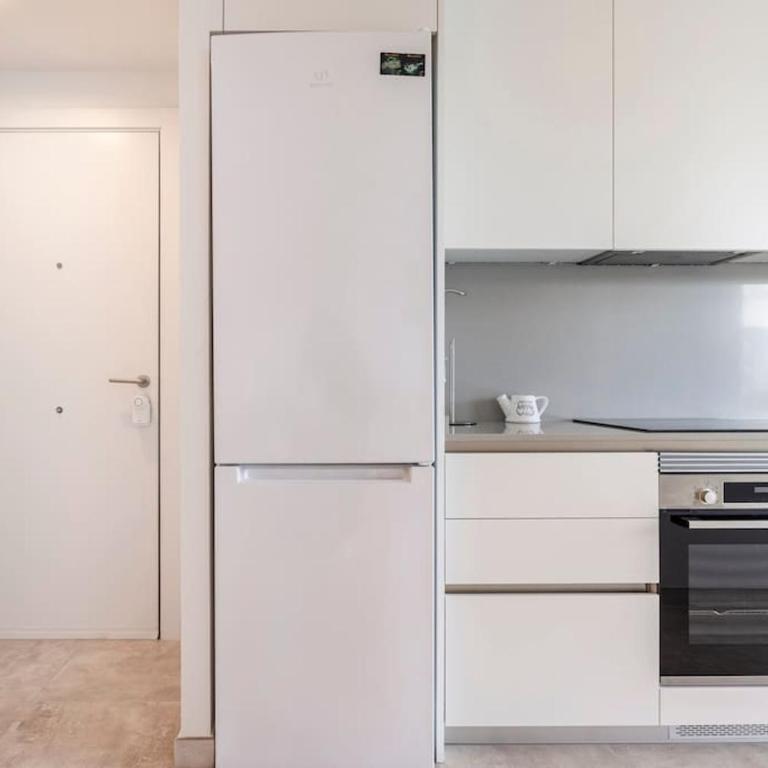 Apartment by the beach with pool and private parking - Apartamento de 2 dormitorios - 21
