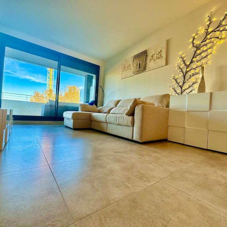 Apartment by the beach with pool and private parking - Apartamento de 2 dormitorios - 26