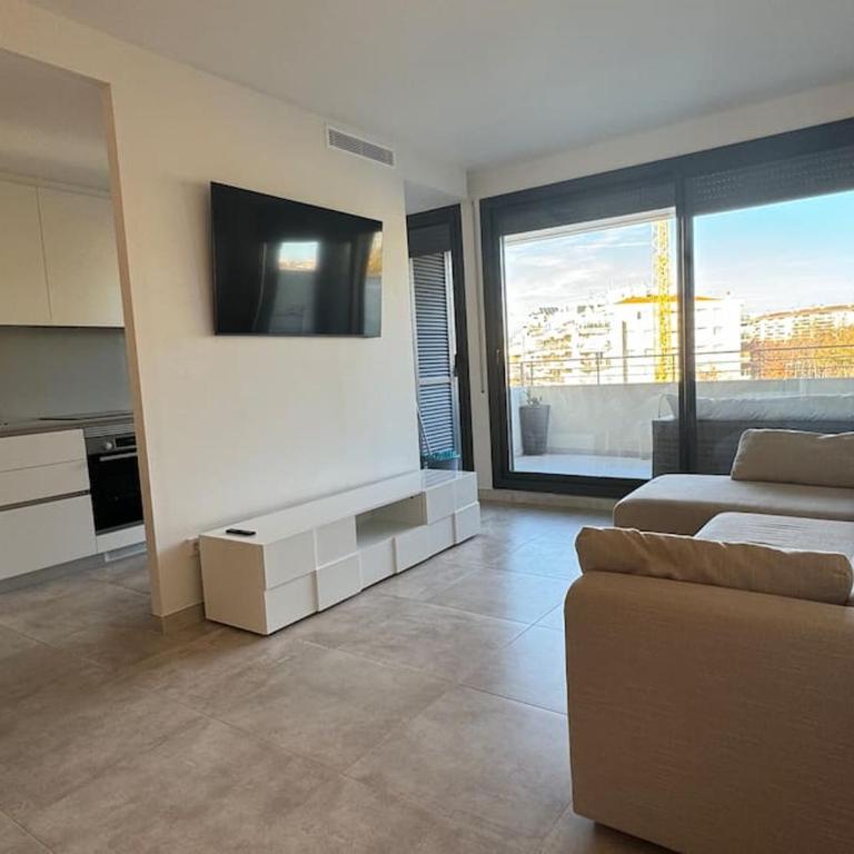 Apartment by the beach with pool and private parking - Apartamento de 2 dormitorios - 44