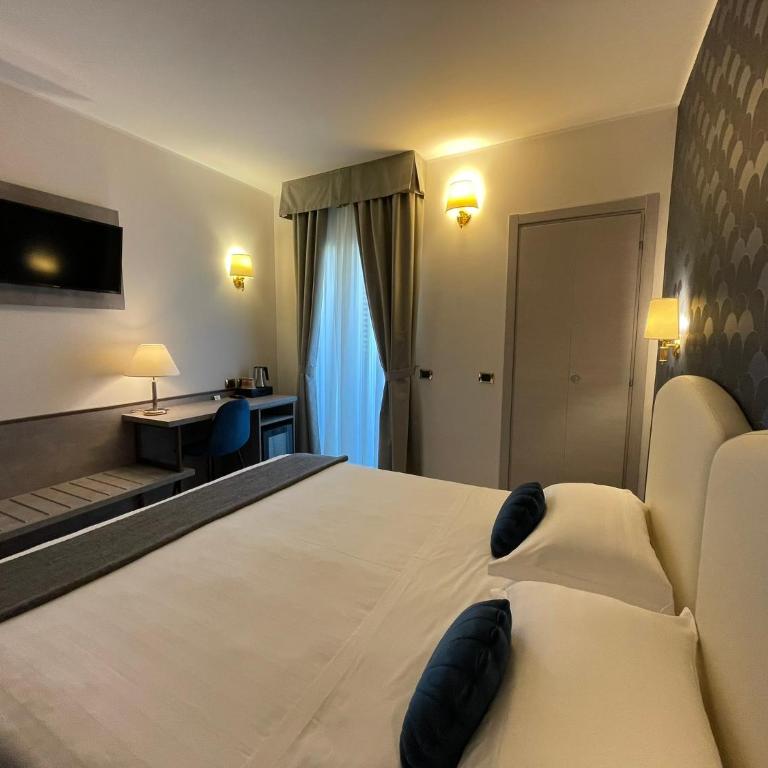 Hotel Florence Milano - Camera Matrimoniale Superior - 4