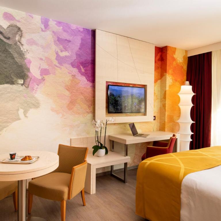 Color Hotel Style, Design & Gourmet - Camera Matrimoniale Trendy - 3