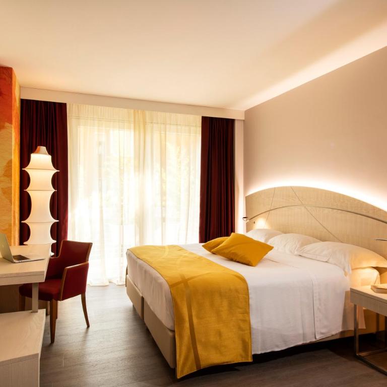 Color Hotel Style, Design & Gourmet - Camera Matrimoniale Trendy - 2