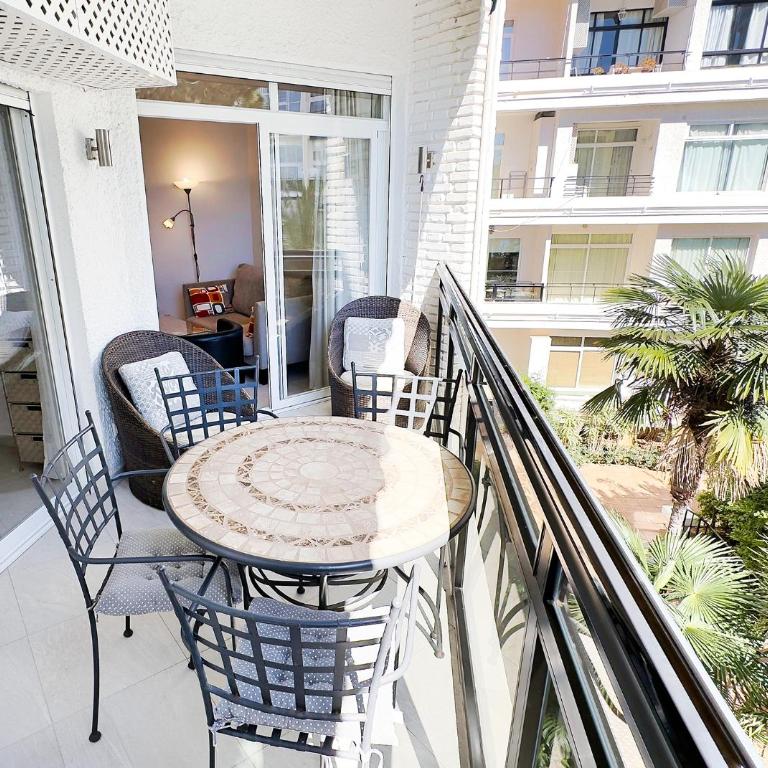 Skol 322 - Completely Renovated Beach Front Apartment Marbella - Two-Bedroom Apartment - 25