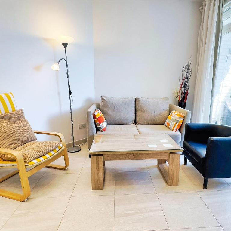Skol 322 - Completely Renovated Beach Front Apartment Marbella - Two-Bedroom Apartment - 8