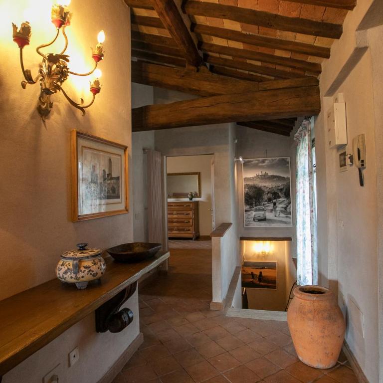 Casale Esclusivo con Piscina e Vista su San Gimignano - Villa con 2 Camere da Letto - 5