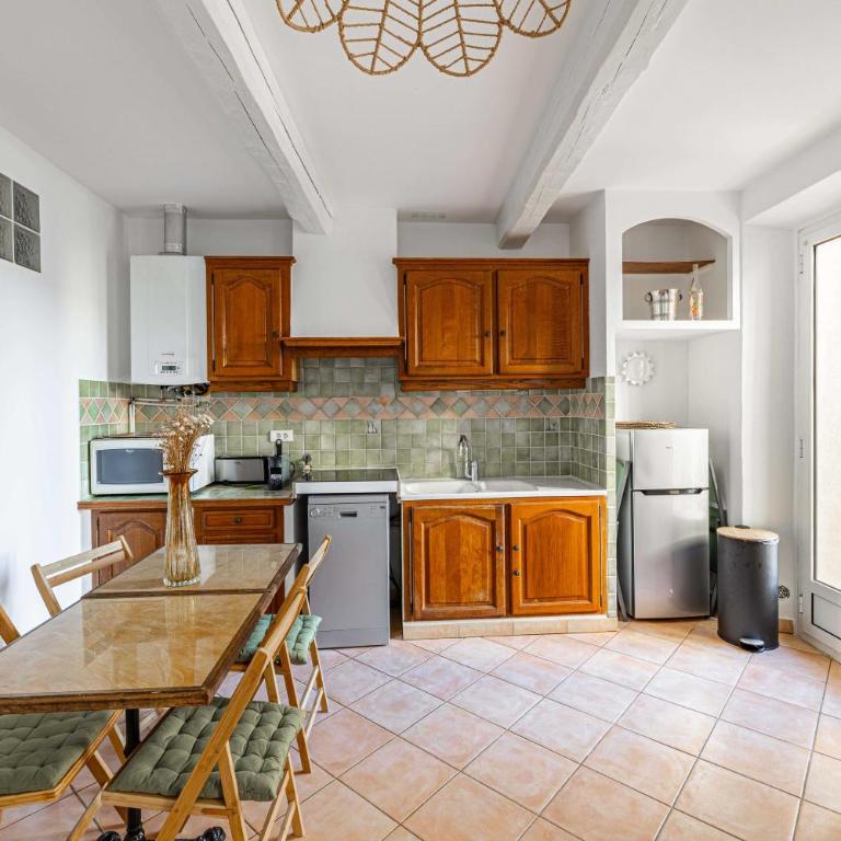 Charming apartment heart of Le Suquet - Apartment - 6
