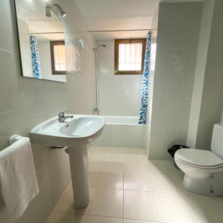 Apartamentos Oropesa Primera Línea 3000 - Apartamento de 2 dormitorios - 2