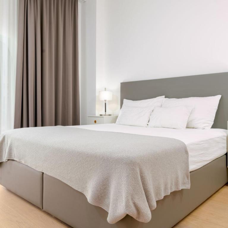 Limehome Graz - Argos by Zaha Hadid - Deluxe Suite mit 1 Schlafzimmer - 8
