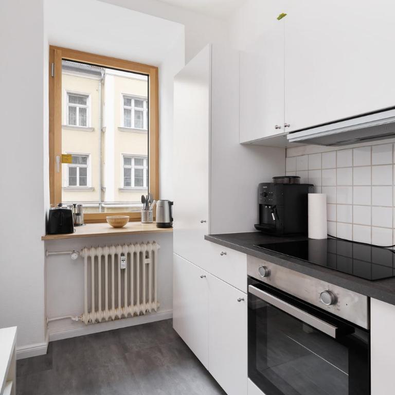 Grand Apartment close to the Isar and Citycenter - Apartment - 10