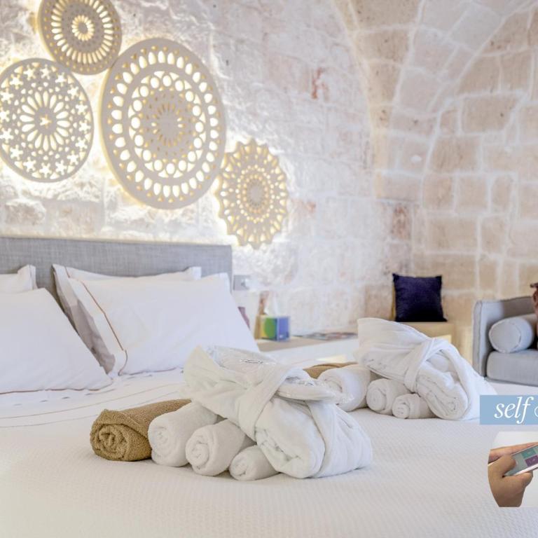 Vico Bianco Raro Smart Rooms Collection - Superior King Room - 8