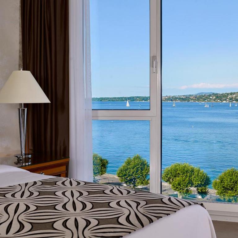 Hotel President Wilson, a Luxury Collection Hotel, Geneva - Suite Junior Lit King-Size d'Angle avec Vue sur Lac - 1