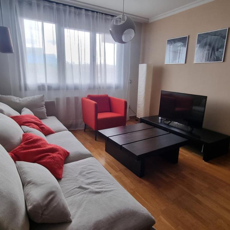 Piso zona hospital 7 personas - Apartamento - 2