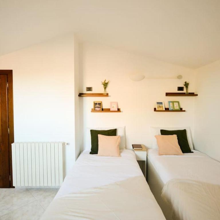 The Librarian's home - Two-Bedroom Apartment - 5
