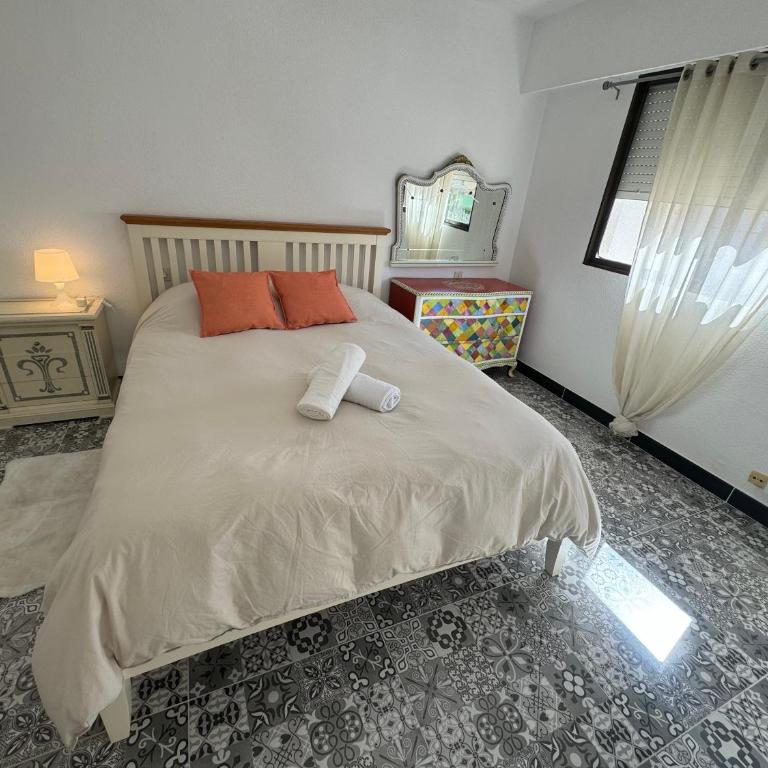 Casa en Cabo Huertas con piscina privada y zona residencial By Turihome - Three-Bedroom House - 22