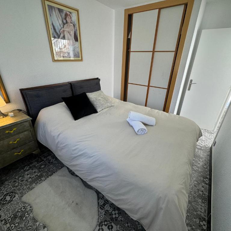 Casa en Cabo Huertas con piscina privada y zona residencial By Turihome - Three-Bedroom House - 28