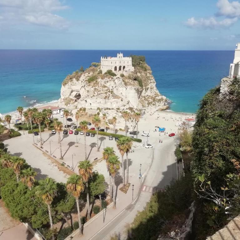 La casa sulle mura di Tropea vista mare - Studio with Sea View - 33