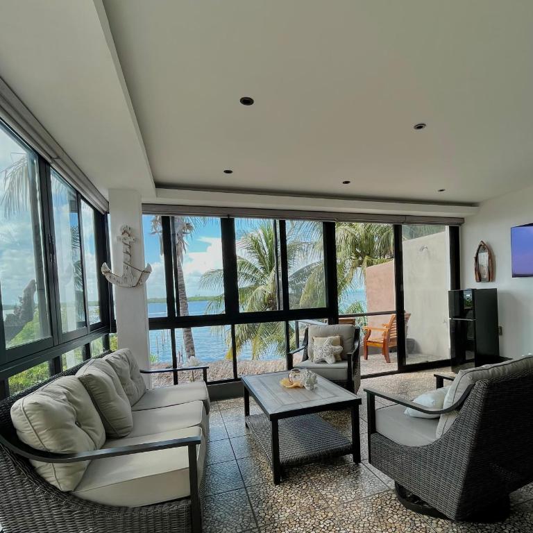 Bahia Tolok - Suite with Terrace - 11