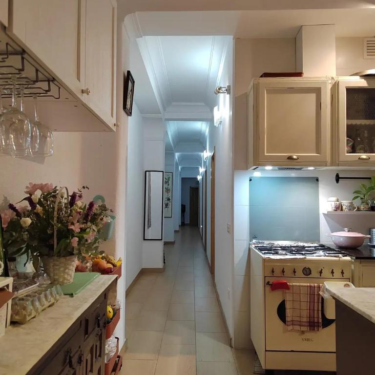Mirador 2 del Mercado Central - habitacion con baño privado en el centro de la Ciudad Vella - Double Room with Private Bathroom - 27
