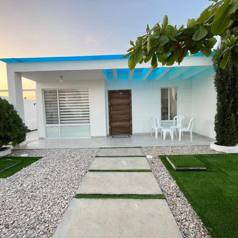 Casa vacacional en Punta Blanca - Casa de 3 dormitorios - 1
