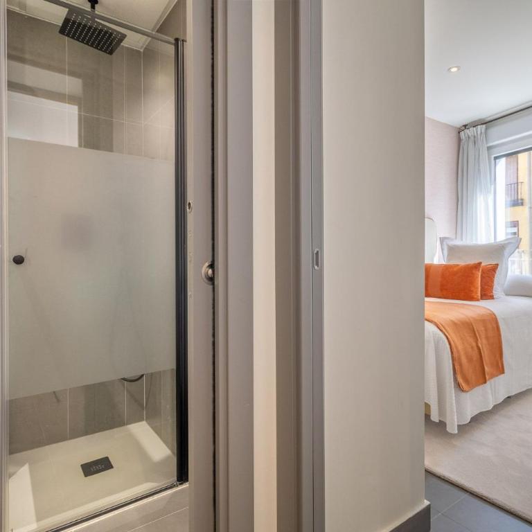 Colorful 2-Bed Apartment for 3 in La Latina - Apartamento de 2 dormitorios - 15