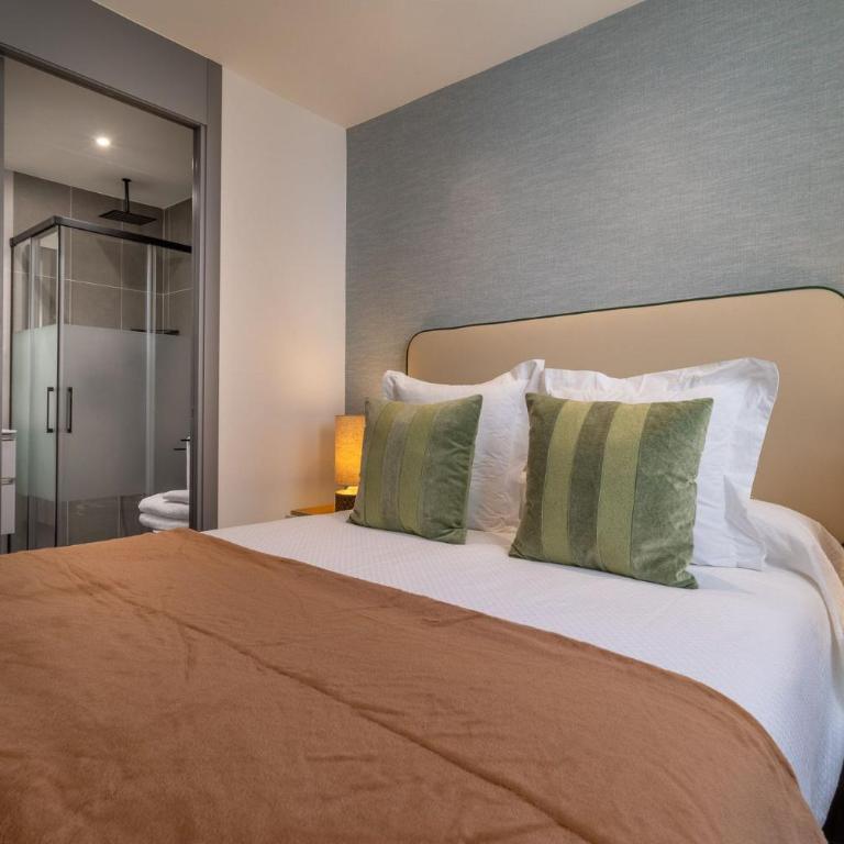 Cozy 2-Bed Apartment in La Latina Madrid - Two-Bedroom Apartment - 6