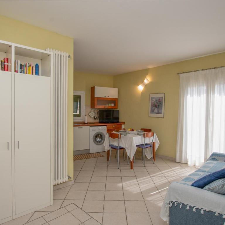 LA CASA DI MILLA - Appartamento con 1 Camera da Letto - 2