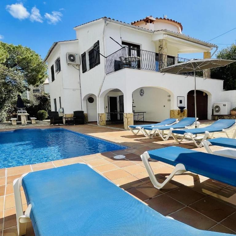 Villa Tramuntana by Costabravaway - Casa - 1