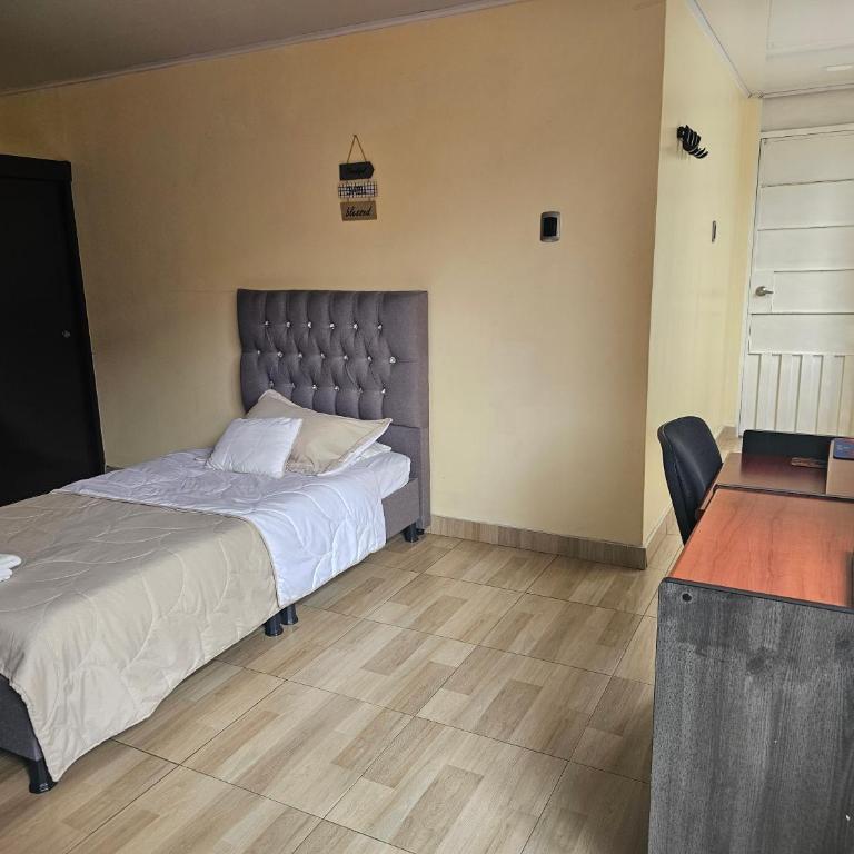 Suite Roma Colisseum Campin - Suite Junior Familiar - 3