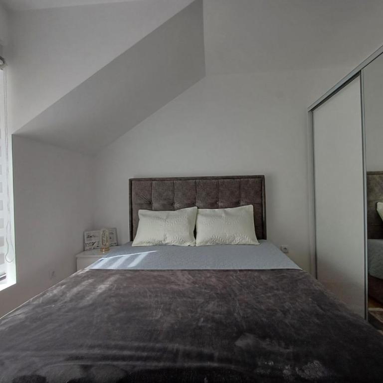Dva brata - Apartman sa 1 Spavaćom Sobom - 21