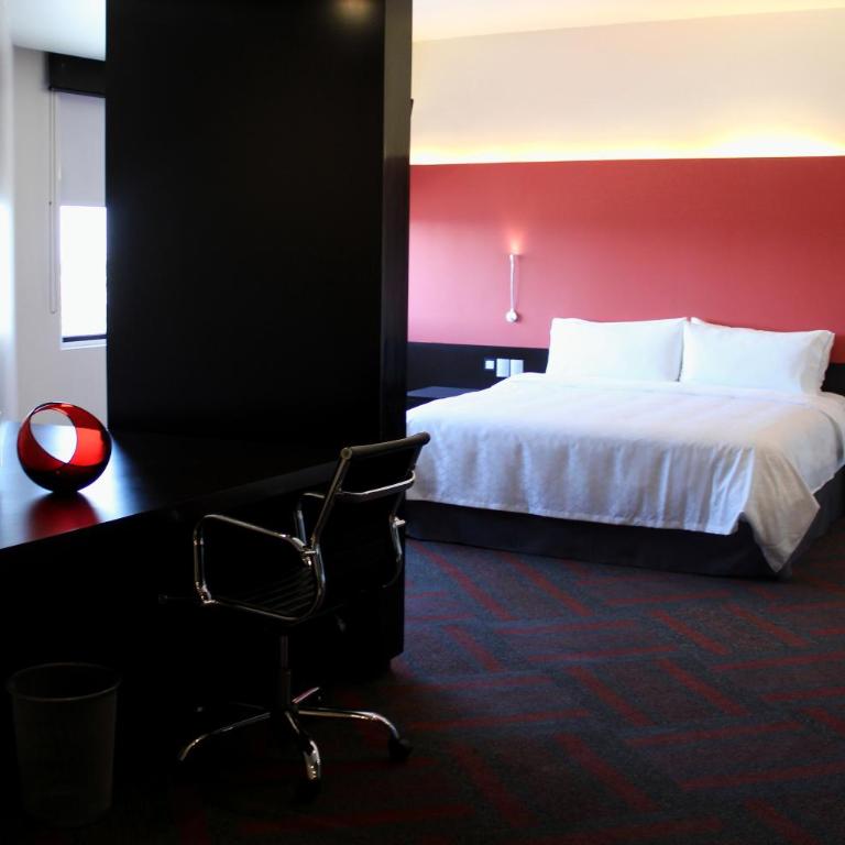 Holiday Inn Mexico Dali Airport by IHG - Suite con cama extragrande - 2