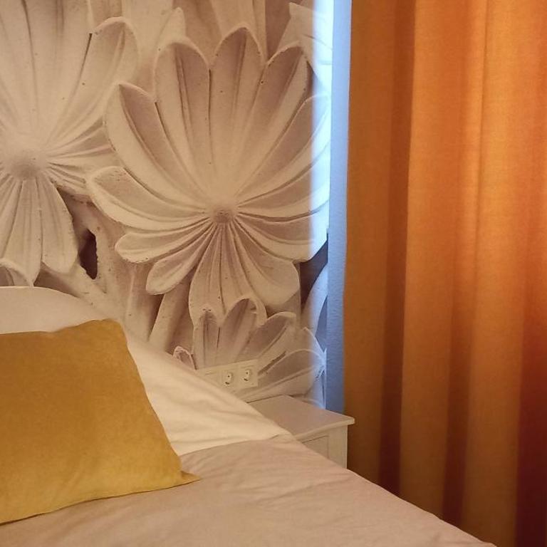 Serendipity Hispalis Nervión - Estudio con cama extragrande y sofá cama - 24