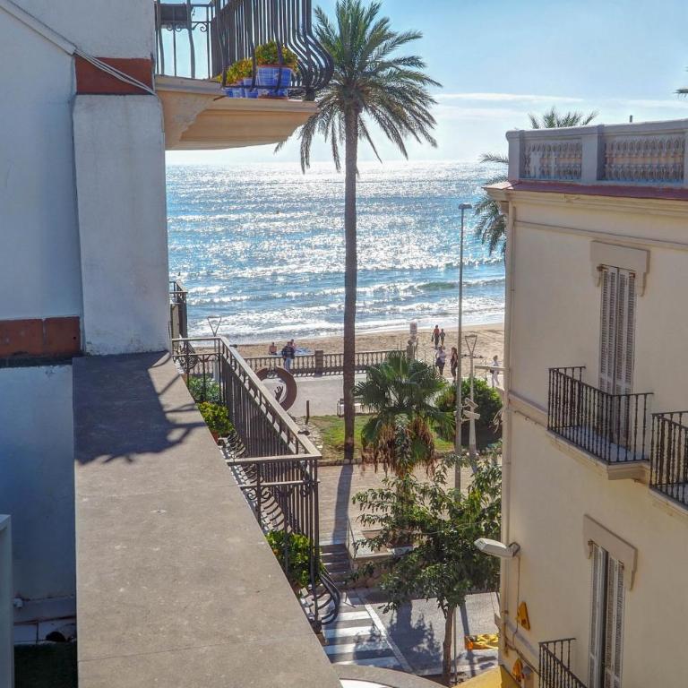 White Penthouse by Hello Homes Sitges - Apartamento de 1 dormitorio - 15