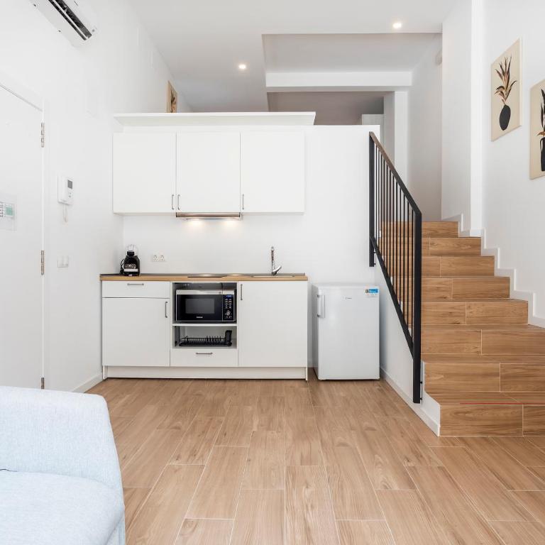 CENTRAL STATION SOROLLA APARTAMENTs - Apartment with Terrace - 7